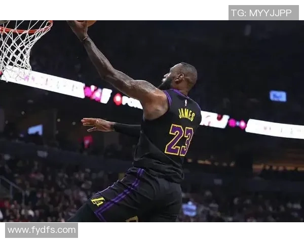 2016年猛龙与湖人激战回顾:经典对决与球星风采的碰撞 2016年猛龙与湖人激战回顾:经典对决与球星风采的碰撞