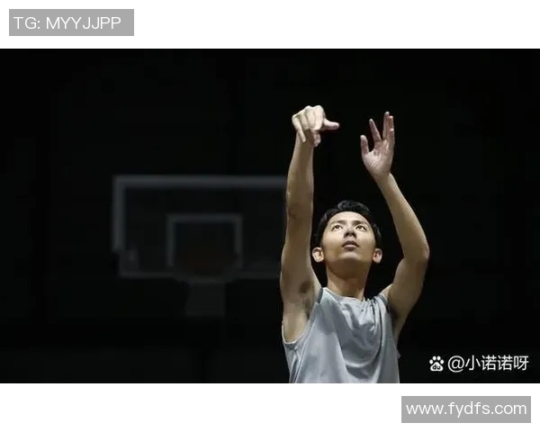 CBA复赛同曦对战辽宁队精彩对决引发球迷热议与期待